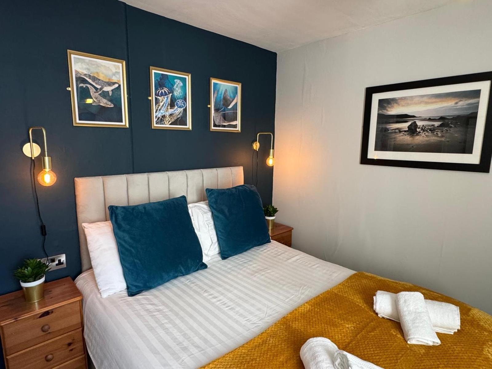 스카버러 The Rockside B&B 외부 사진