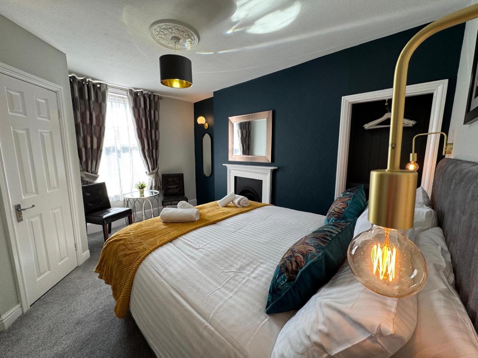 스카버러 The Rockside B&B 외부 사진