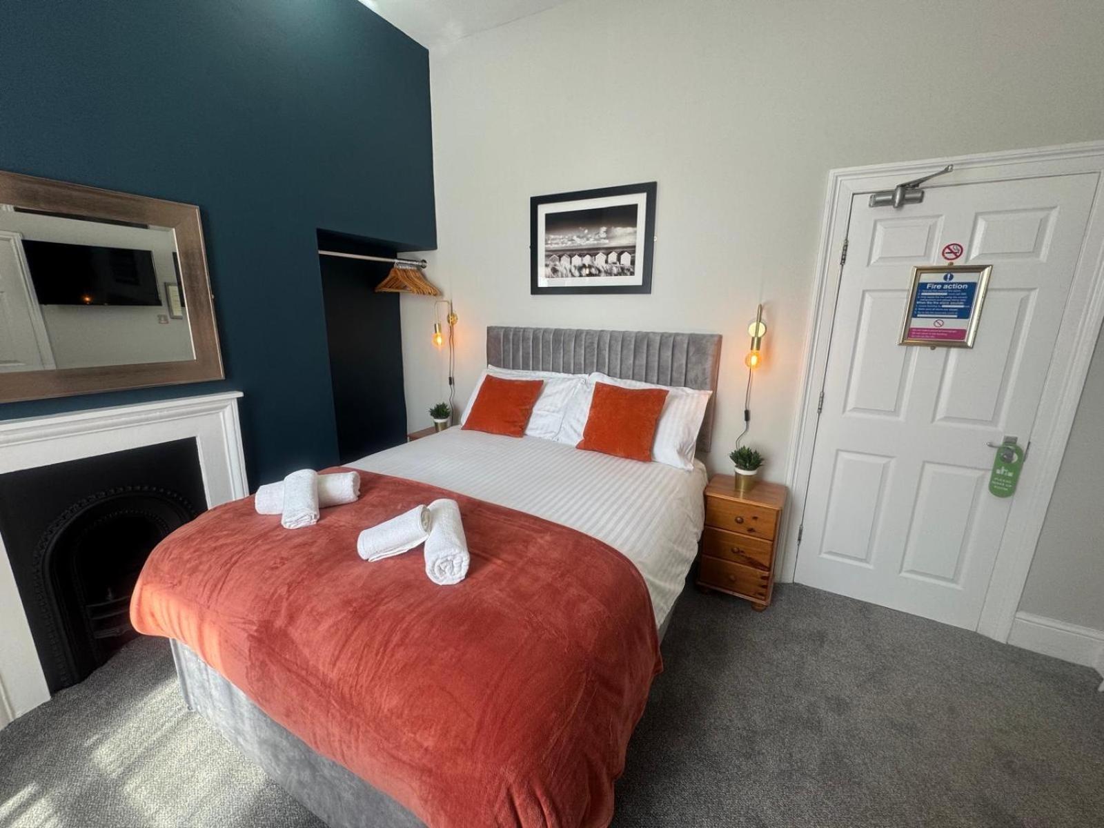 스카버러 The Rockside B&B 외부 사진