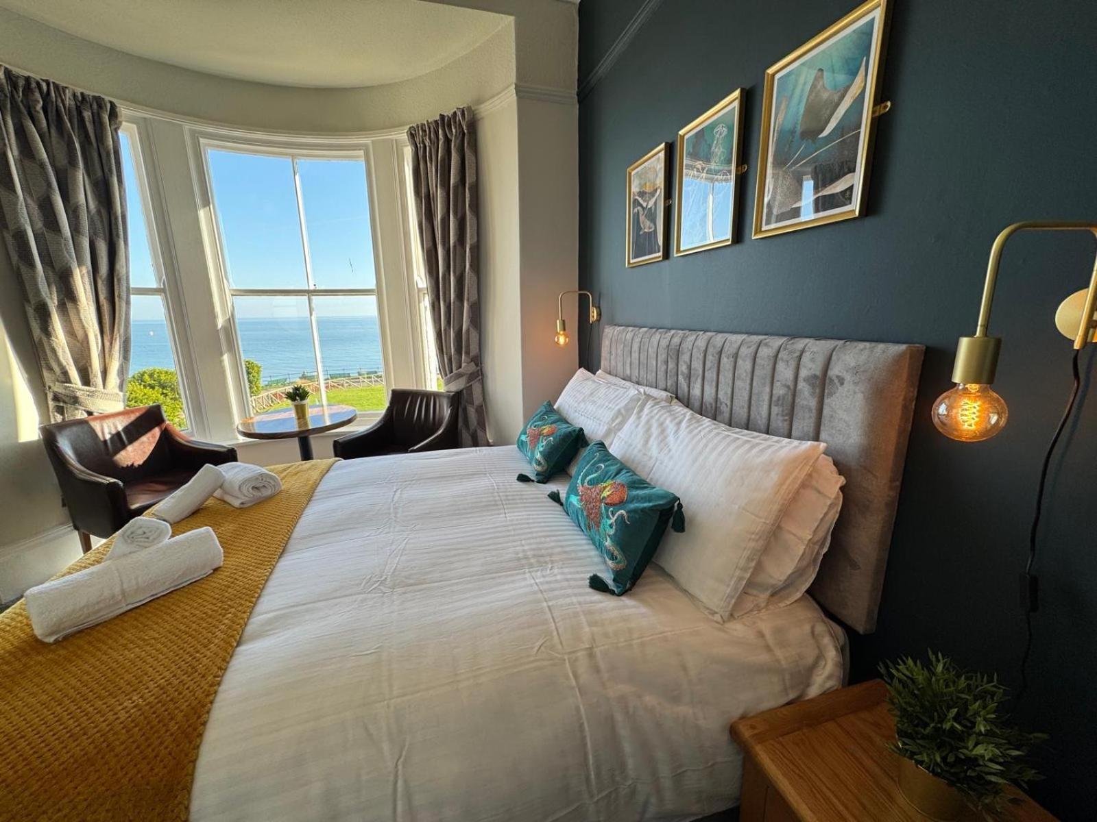 스카버러 The Rockside B&B 외부 사진